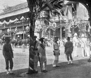 Erwartung der Ankunft des Herzogs und der Herzogin von York, Singapur, Illustration aus The King, 25. Mai 1901